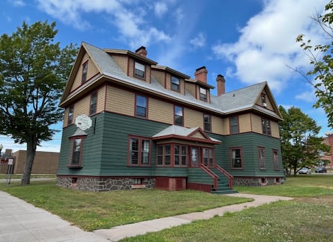 Make memories with your entire CREW!