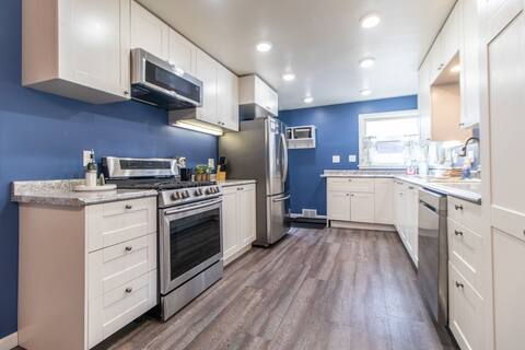 Bucky's Haven | Spacious Home w/ Private Garage