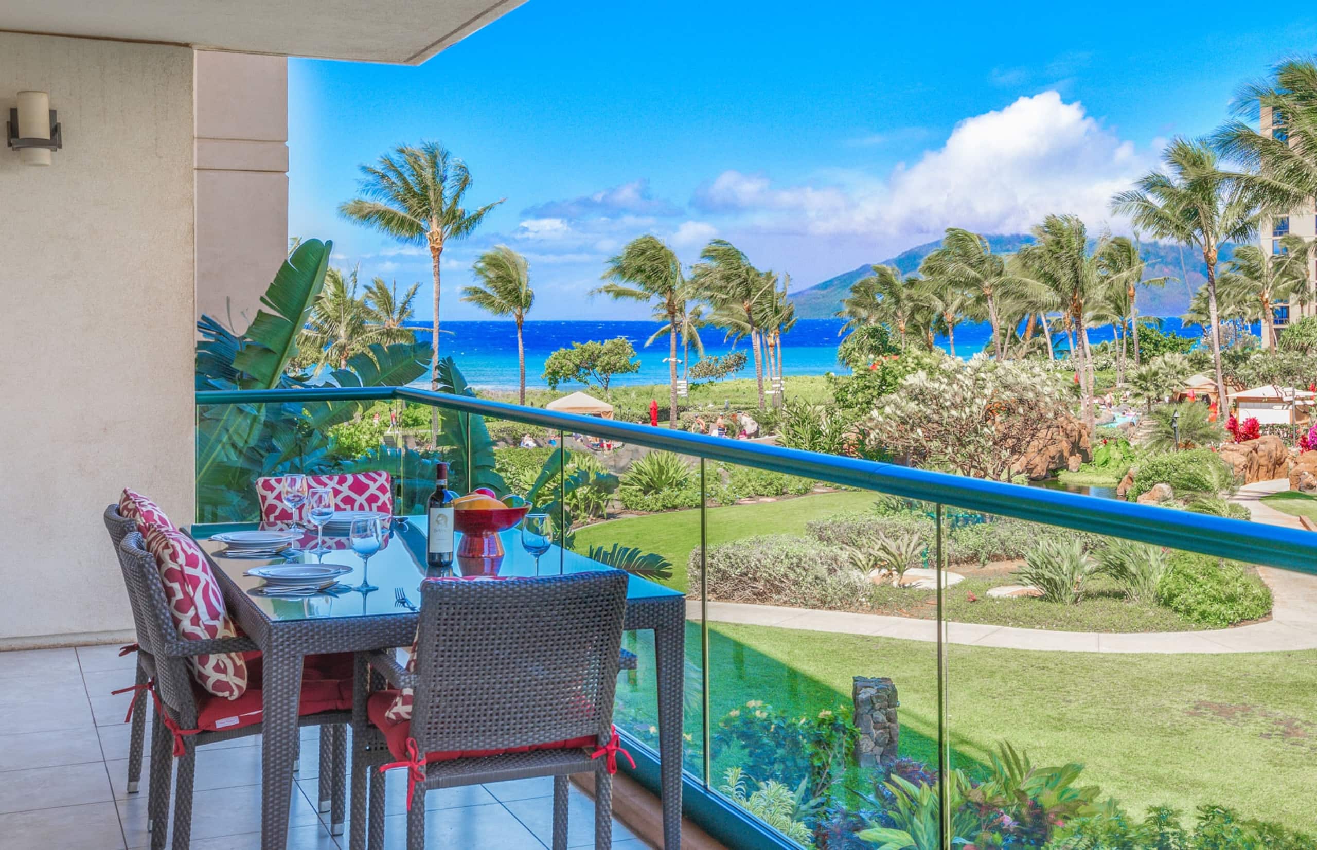Condo in Lahaina · ★4.95 · 2 bedrooms · 3 beds · 2 baths - Image 1