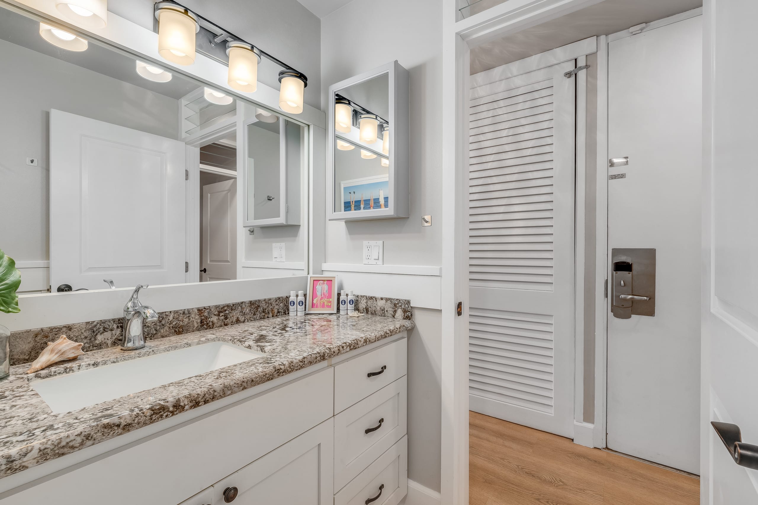 Condo in Lahaina · ★4.74 · 1 bedroom · 2 beds · 1 bath - Image 20