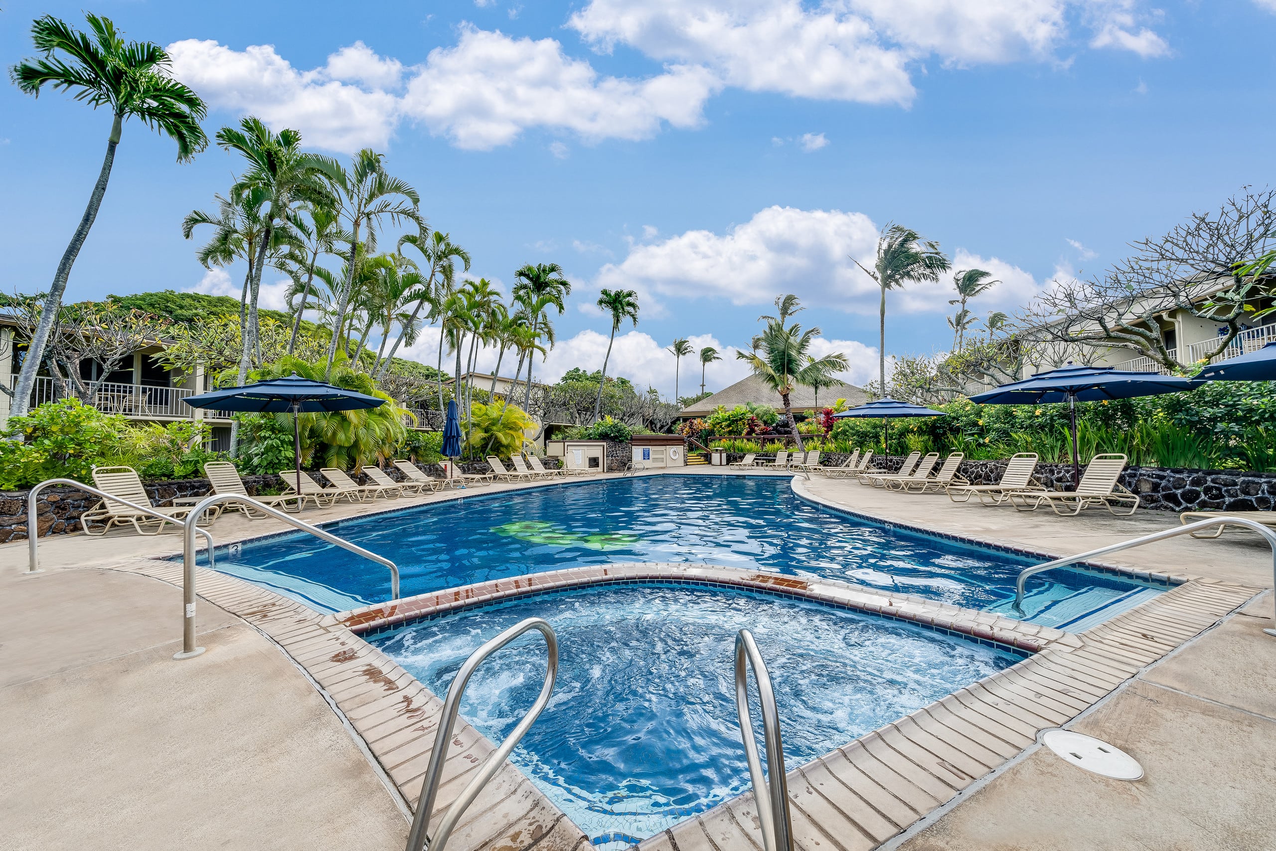 Condo in Lahaina · ★4.74 · 1 bedroom · 2 beds · 1 bath - Image 30