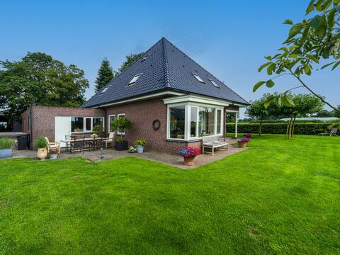 Rural accommodation and wide views in Balkbrug