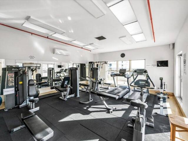 Live Luxe | Elegant 3BR Apt w/Parking & Amenities gallery image 5