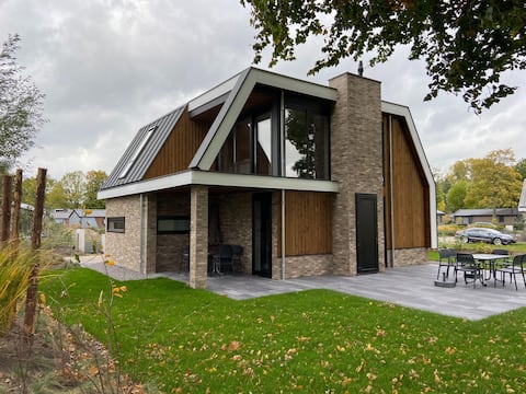 Modern eco-villa near the Veluwemeer