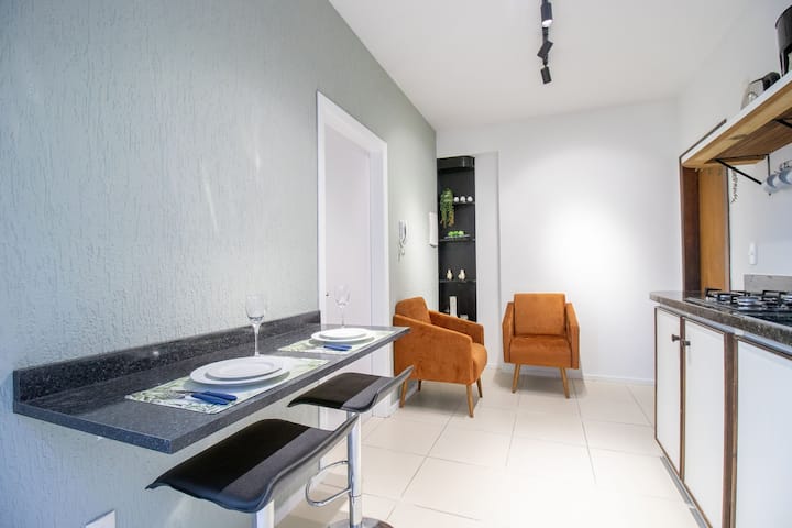 Jao32 - 1 Suíte; Tv Smart; Wi-fi; Garagem - Balneário Camboriú