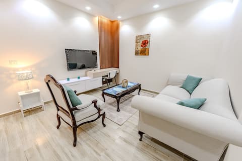 Luxurious 3 BR Golf View Apartment