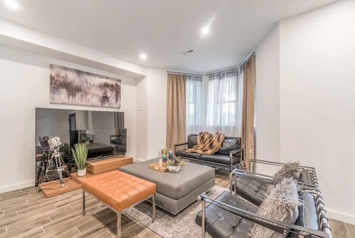 Home Sweet City managed Airbnb listing 2
