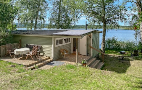 Beautiful home in Tranås with lake view