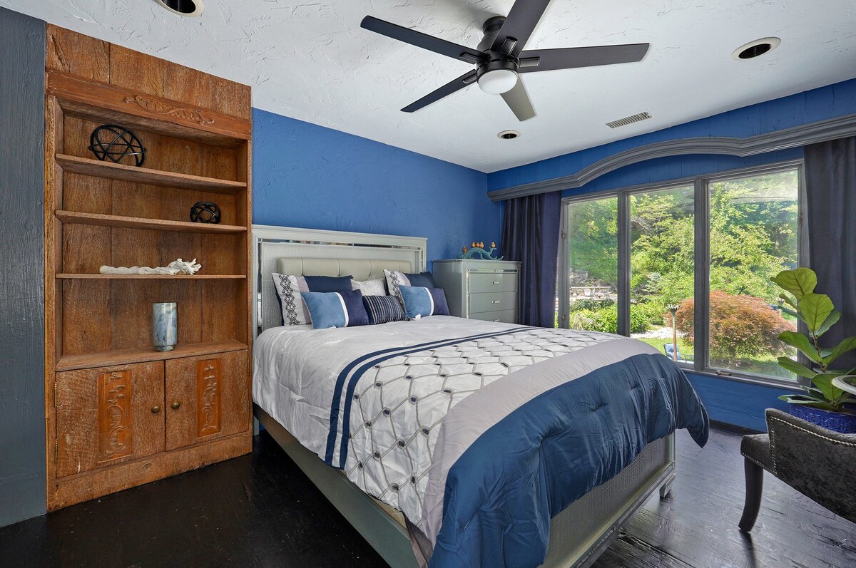 Chumba cha kulala cha mgeni w/mwonekano wa veranda ya nyuma 