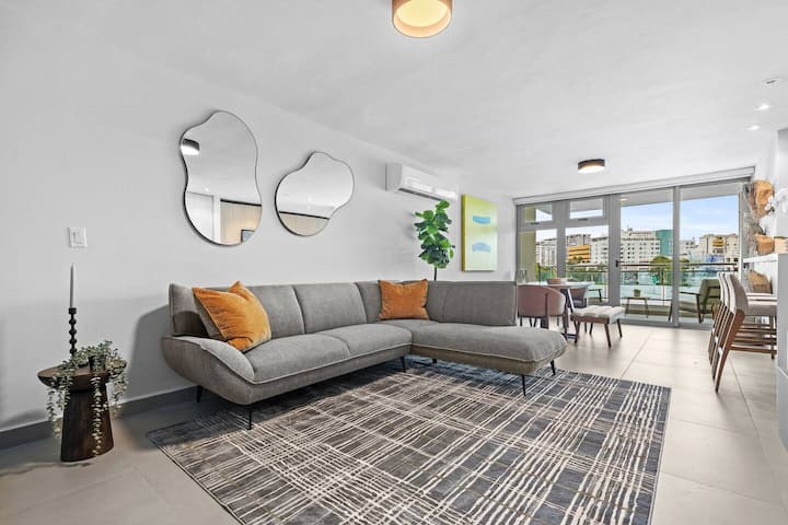 Poolfront Penthouse By Beach - Carolina