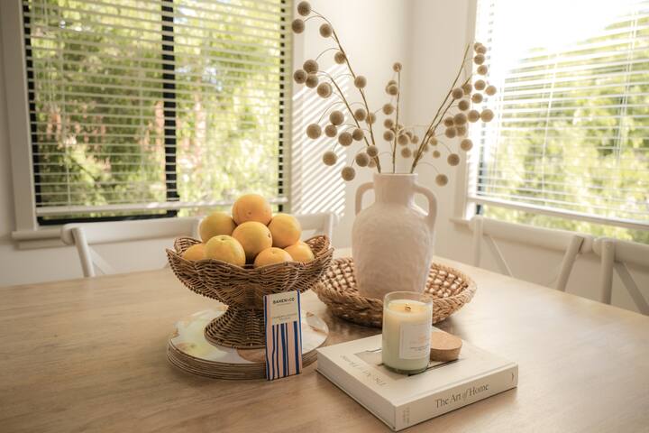 Melo Beach Escape gallery image 4