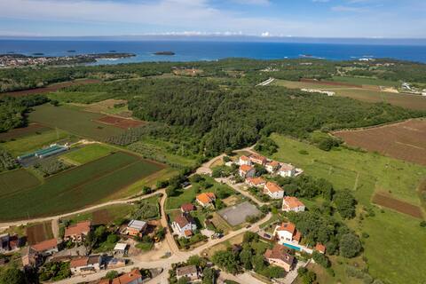 Top Airbnb: Jani by Briskva in Mugeba