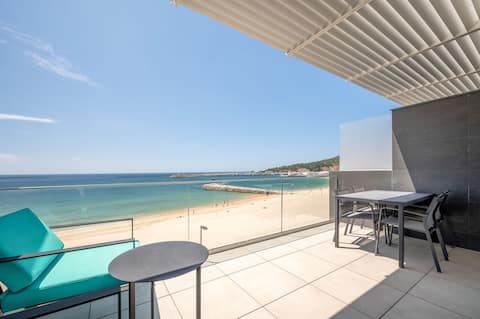GuestReady - Golden sea view retreat 2