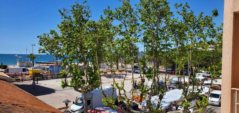 A2D Port Fréjus managed Airbnb listing 1