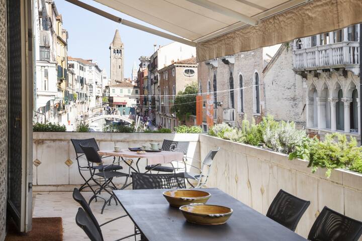 Rio Grande @Locappart -Garden-Terrace-Canal View gallery image 3