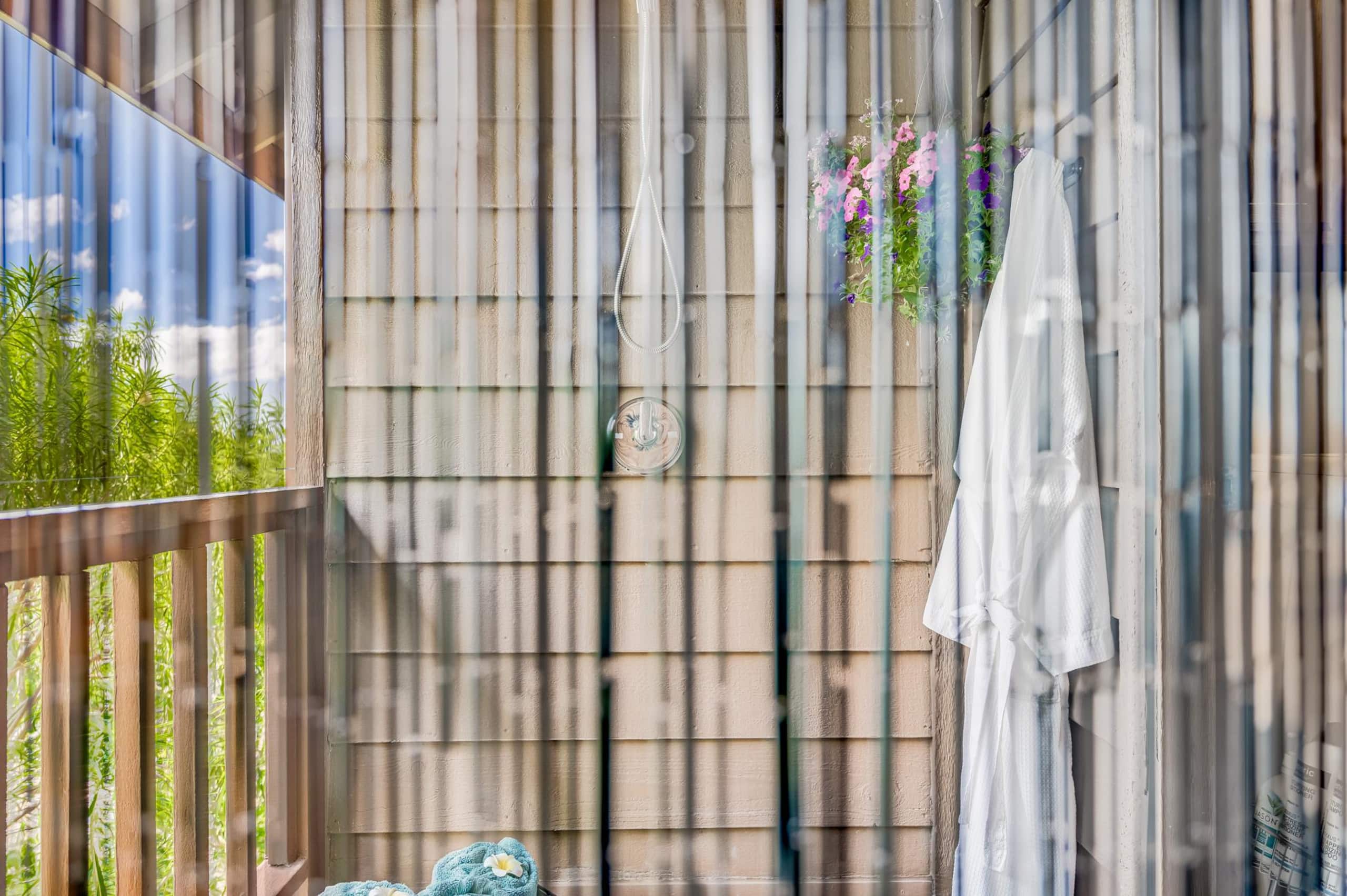 Home in Kihei · ★4.93 · 3 bedrooms · 4 beds · 3 baths - Image 14