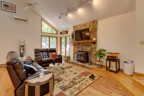 Terra Alta Vacation Rental: Walk to Alpine Lake!