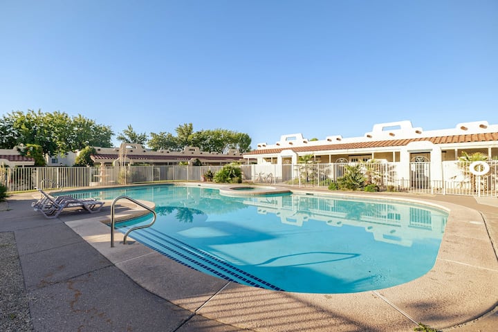 Pool, Hot Tub & Pickleball & Spa - St. George