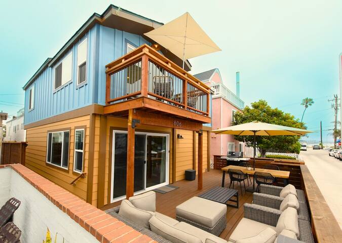 Beach Kingdom – Luxury House with Ocean Views gallery image 3