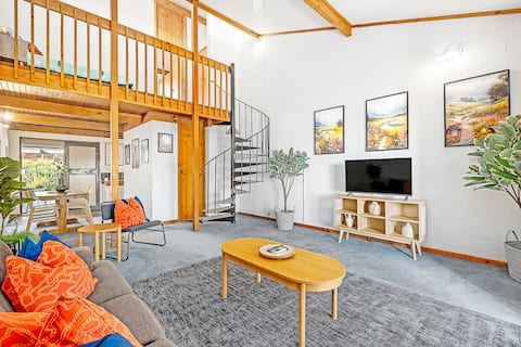 8 Cottesloe Steps to beach - sleeps 3