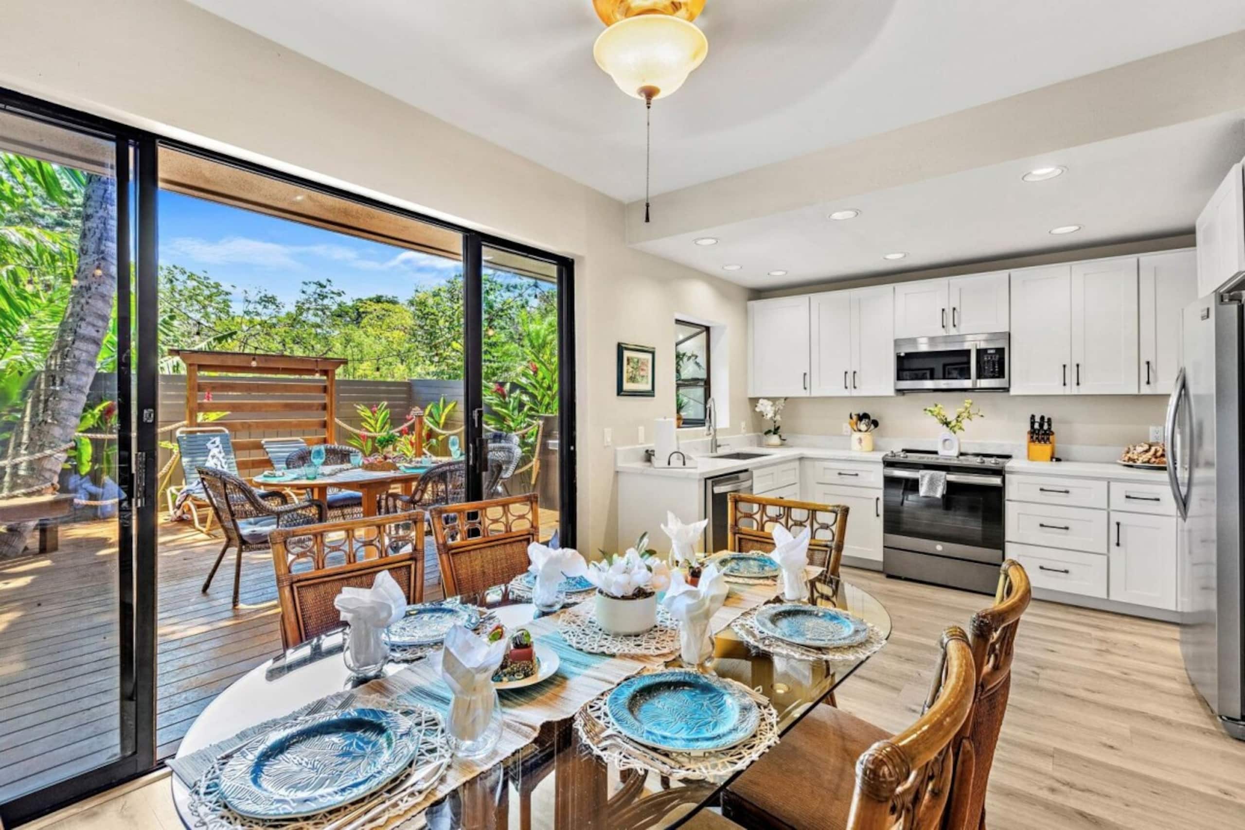 Condo in Lahaina · ★5.0 · 3 bedrooms · 5 beds · 2.5 private baths - Image 35