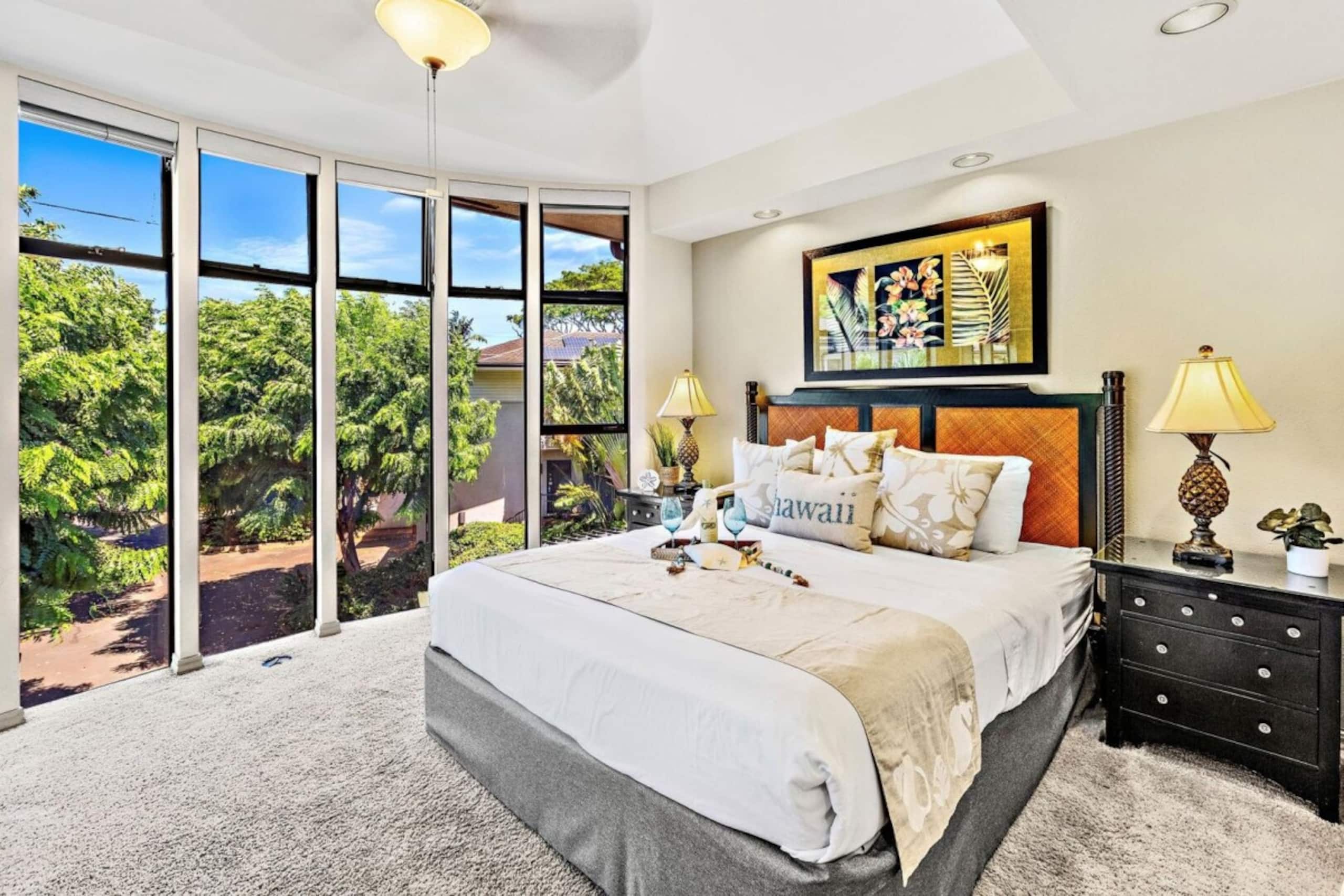 Condo in Lahaina · ★5.0 · 3 bedrooms · 5 beds · 2.5 private baths - Image 12