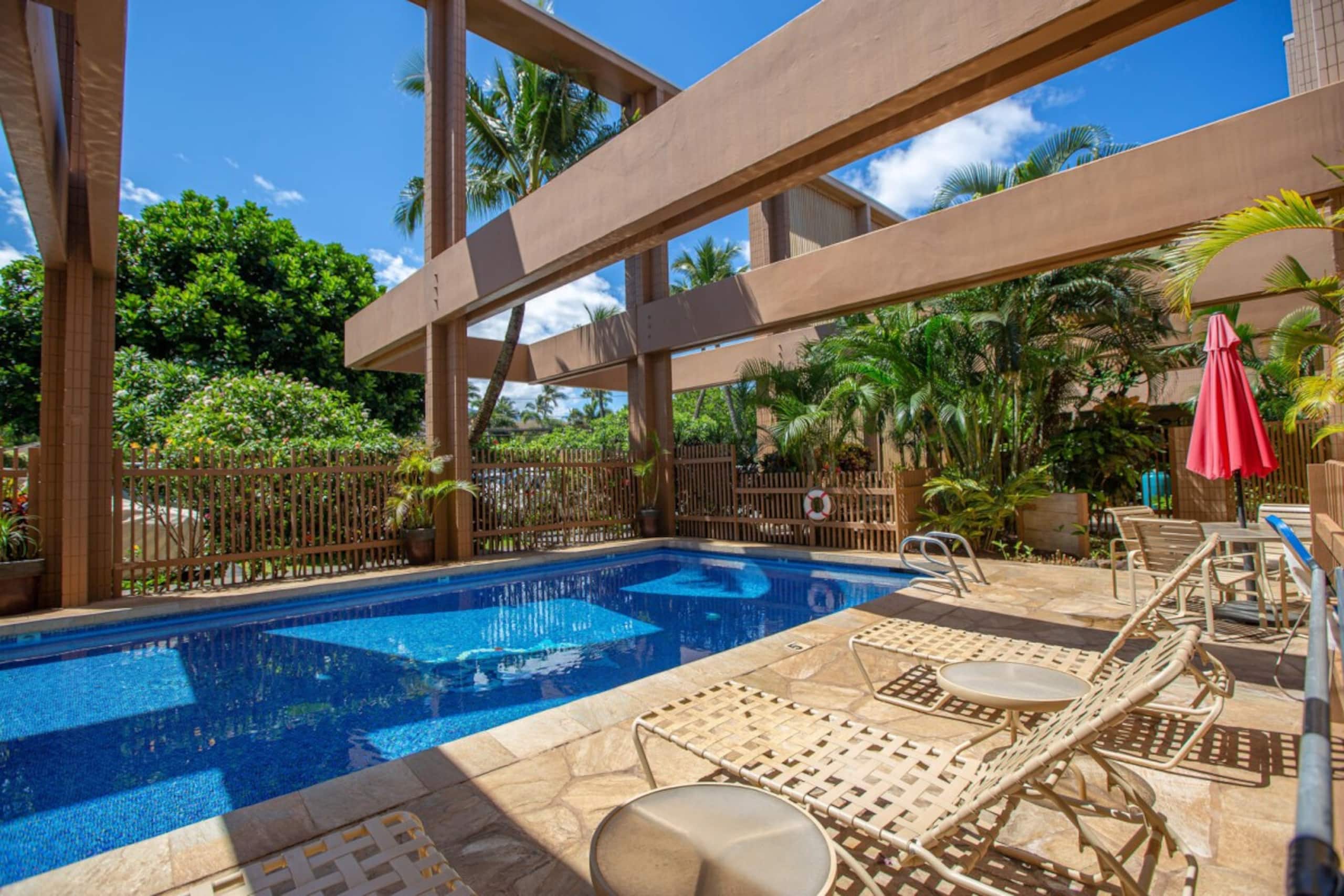 Condo in Lahaina · ★4.83 · 1 bedroom · 2 beds · 1 bath - Image 18
