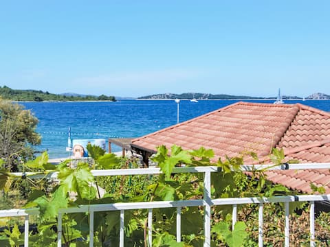 Successful Airbnb property: A Sea Home by Interhome in Srima