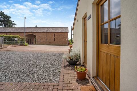 4 Bed in Wonastow (oc-k29425)