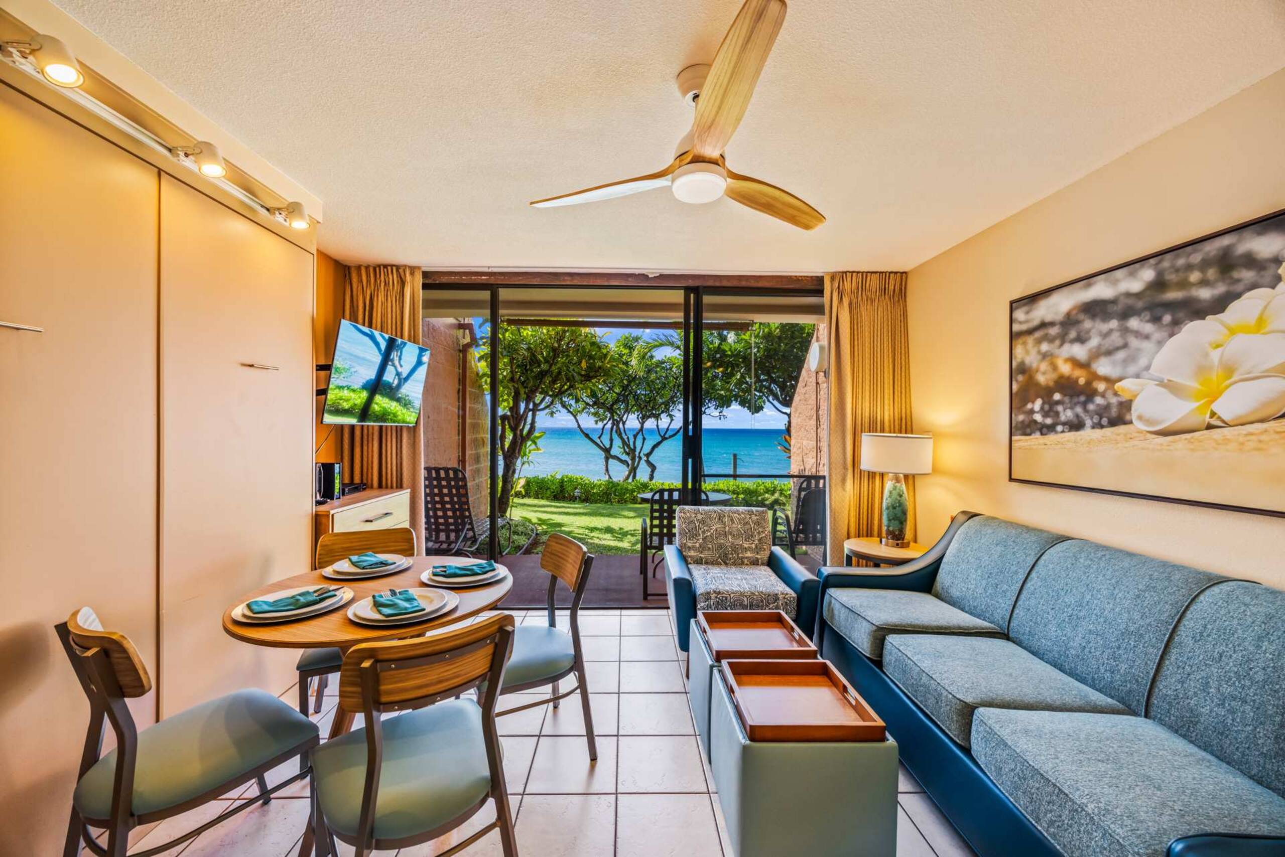 Condo in Lahaina · ★4.89 · 1 bedroom · 2 beds · 1 private bath - Image 48