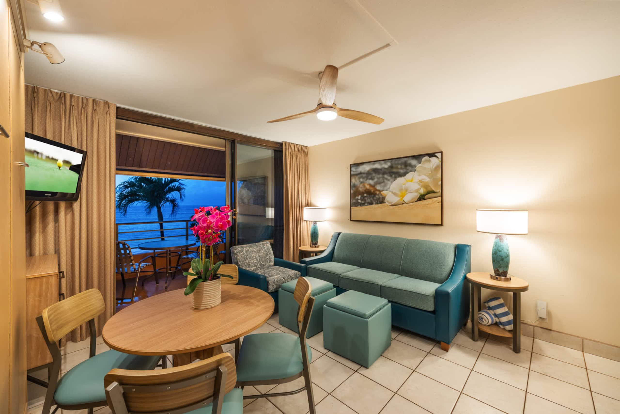 Condo in Lahaina · ★4.86 · 1 bedroom · 2 beds · 1 shared bath - Image 45