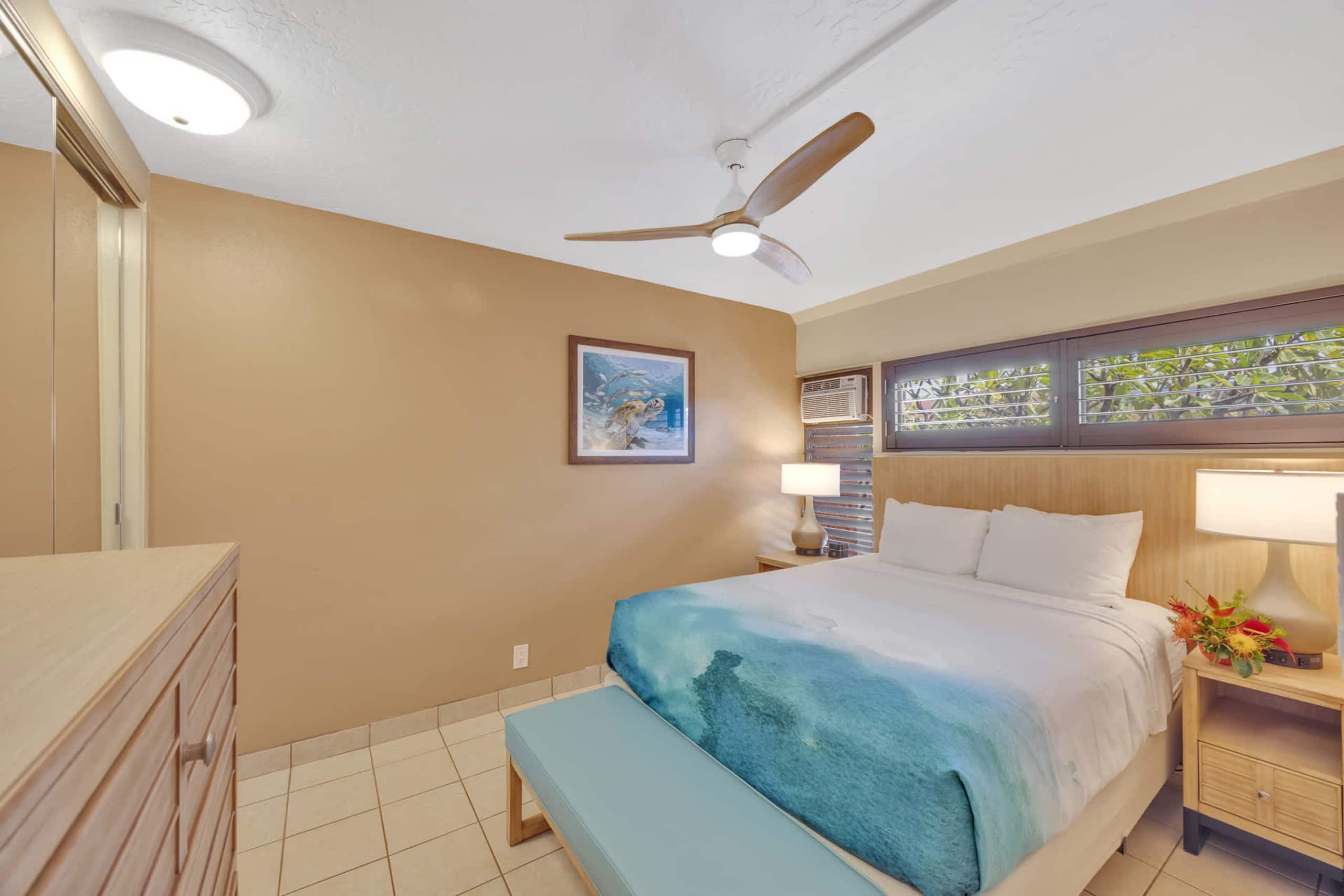 Condo in Lahaina · ★4.95 · 1 bedroom · 2 beds · 1 shared bath - Image 9