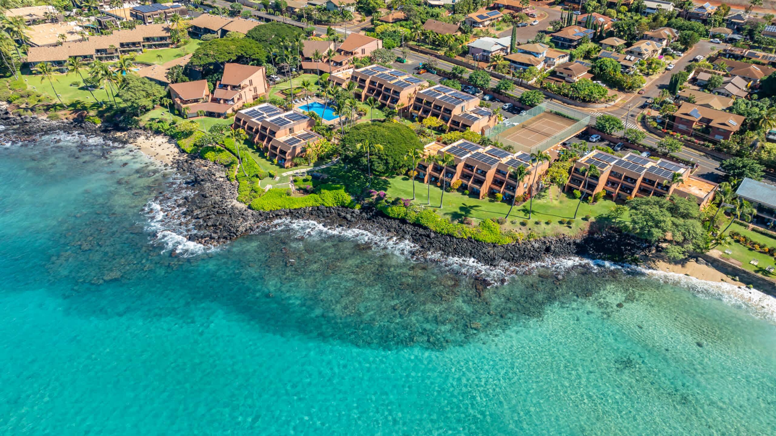 Condo in Lahaina · ★5.0 · 1 bedroom · 2 beds · 1 shared bath - Image 19