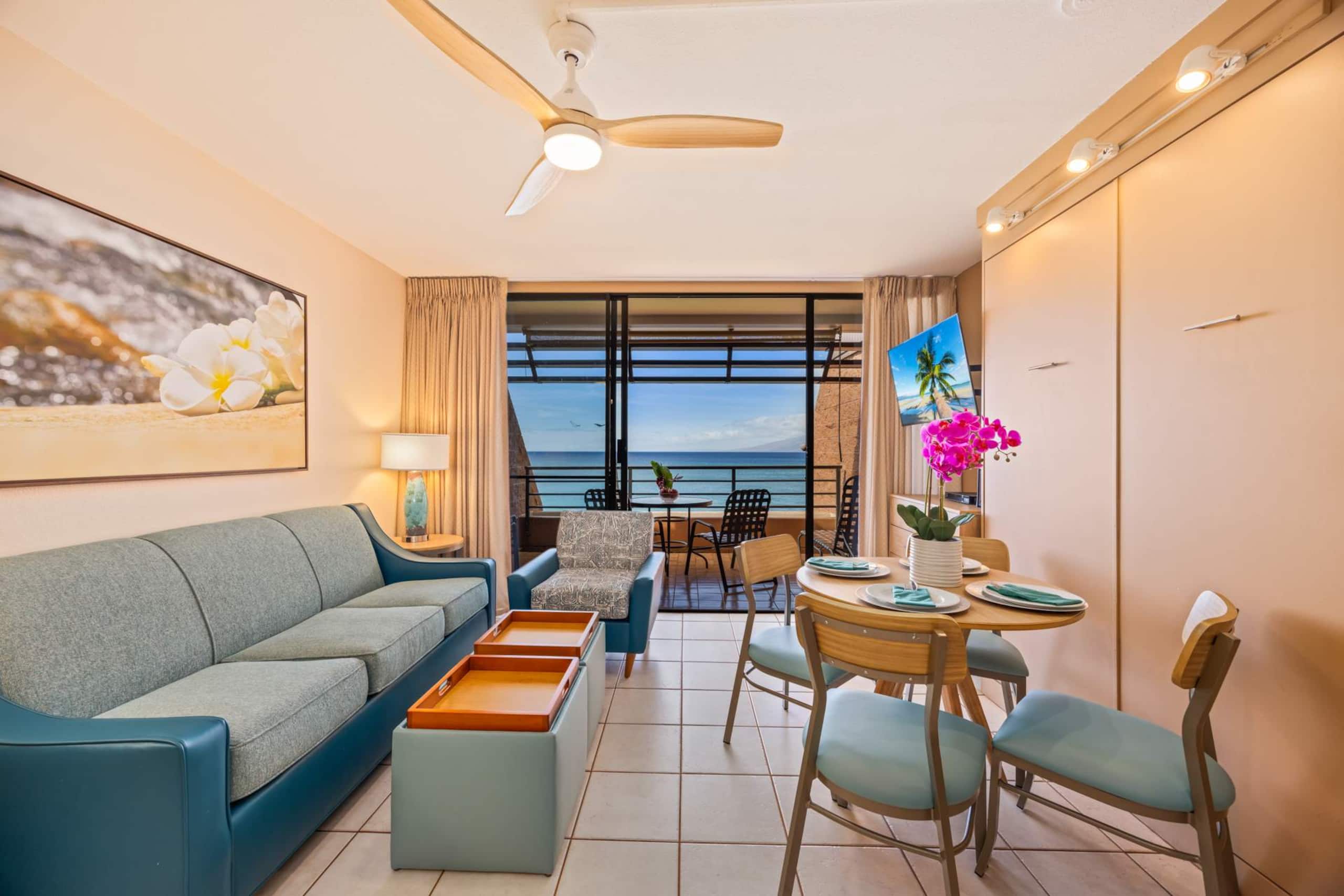 Condo in Lahaina · ★5.0 · 1 bedroom · 2 beds · 1 shared bath - Image 3