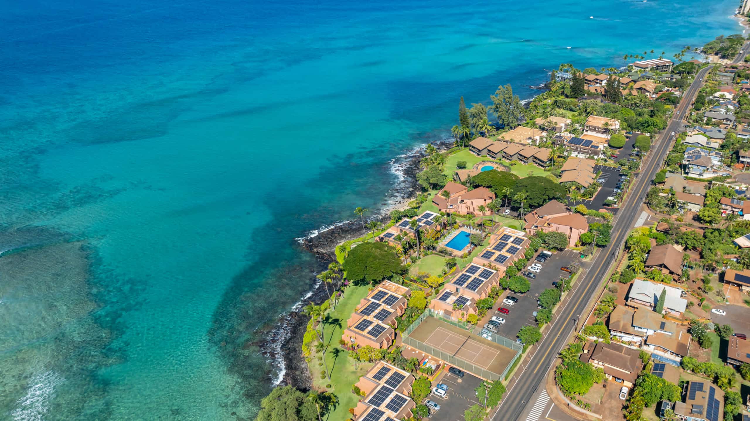 Condo in Lahaina · ★5.0 · 1 bedroom · 2 beds · 1 shared bath - Image 44
