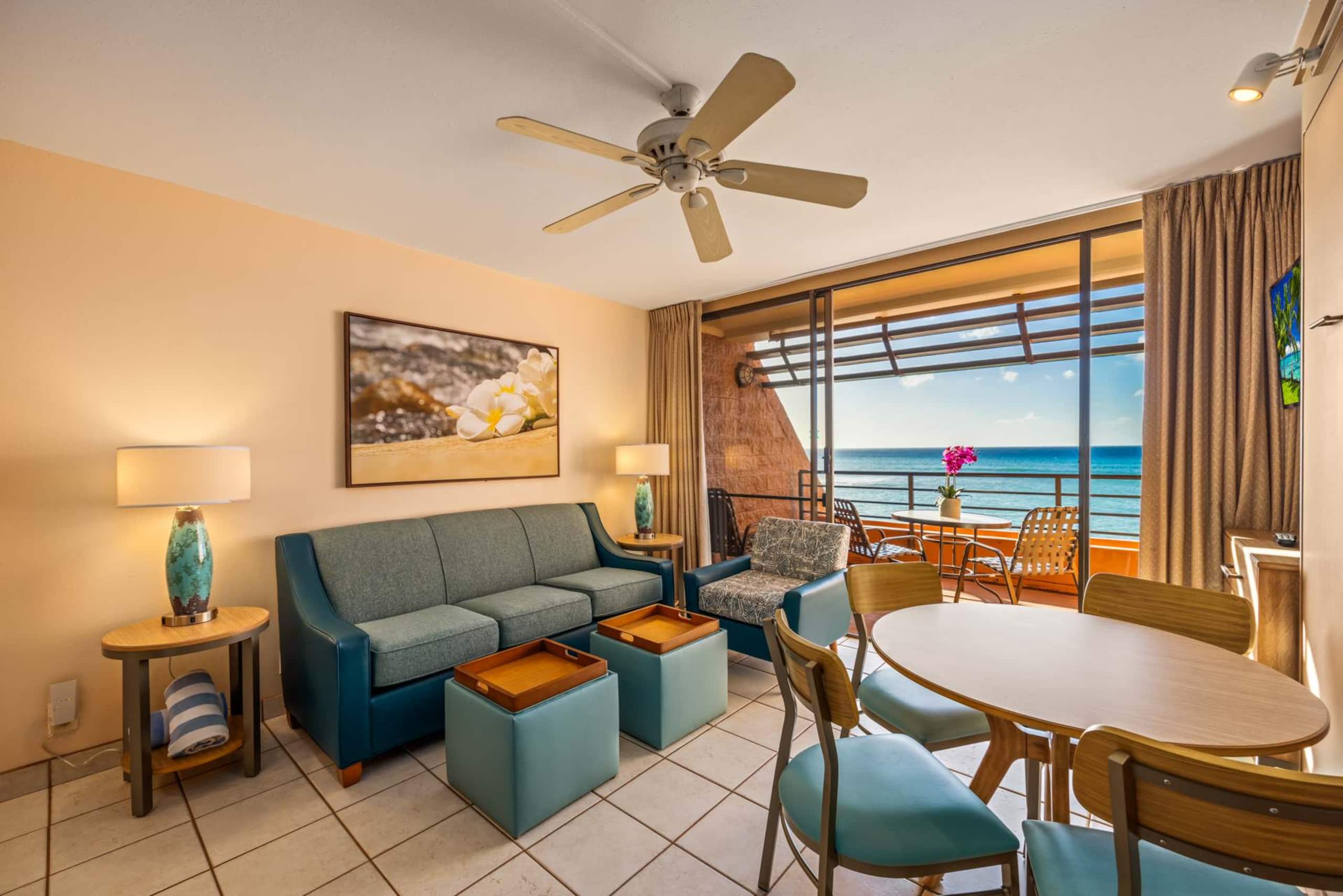Condo in Lahaina · ★5.0 · 1 bedroom · 2 beds · 1 shared bath - Image 5