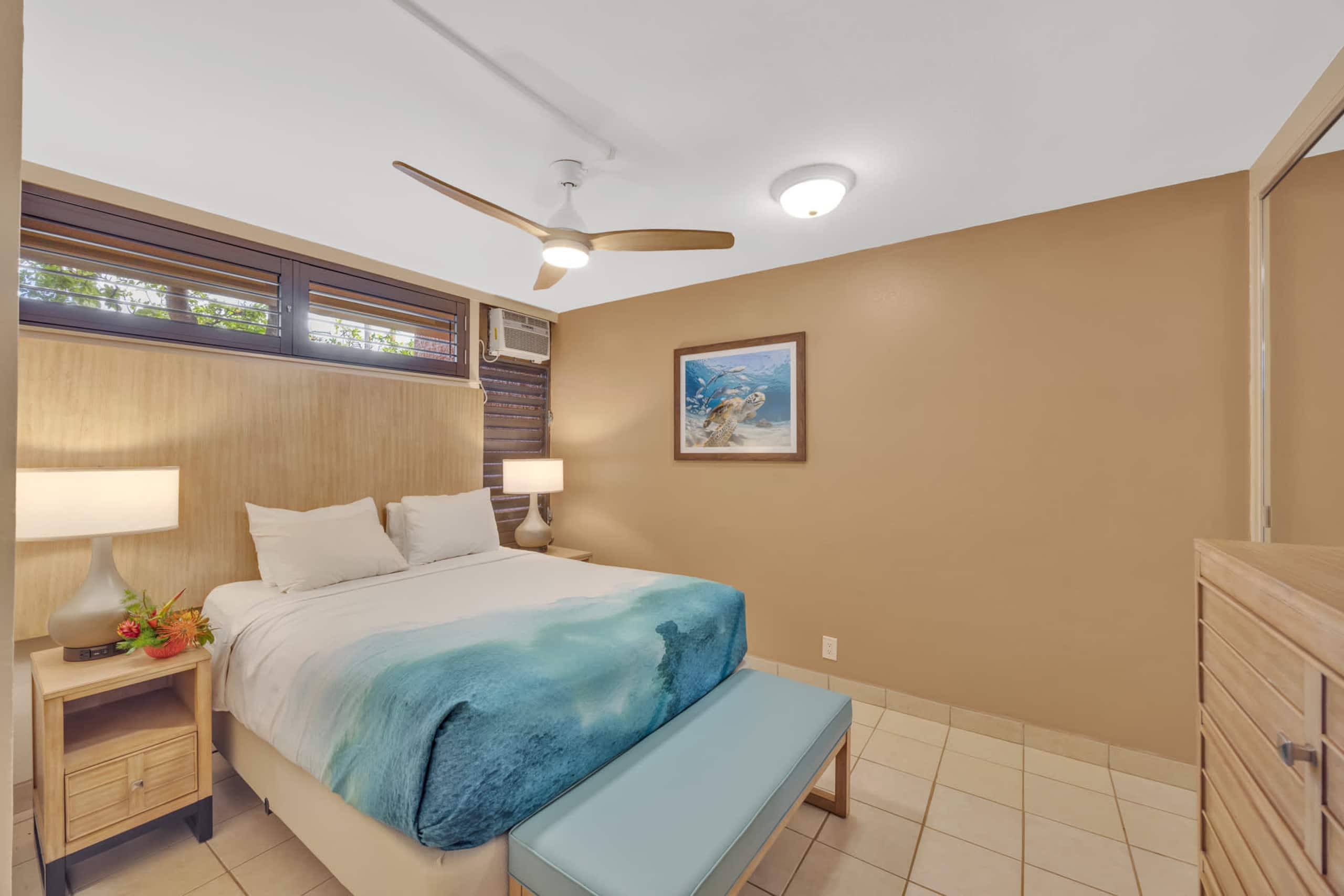 Condo in Lahaina · ★4.9 · 1 bedroom · 2 beds · 1 shared bath - Image 9