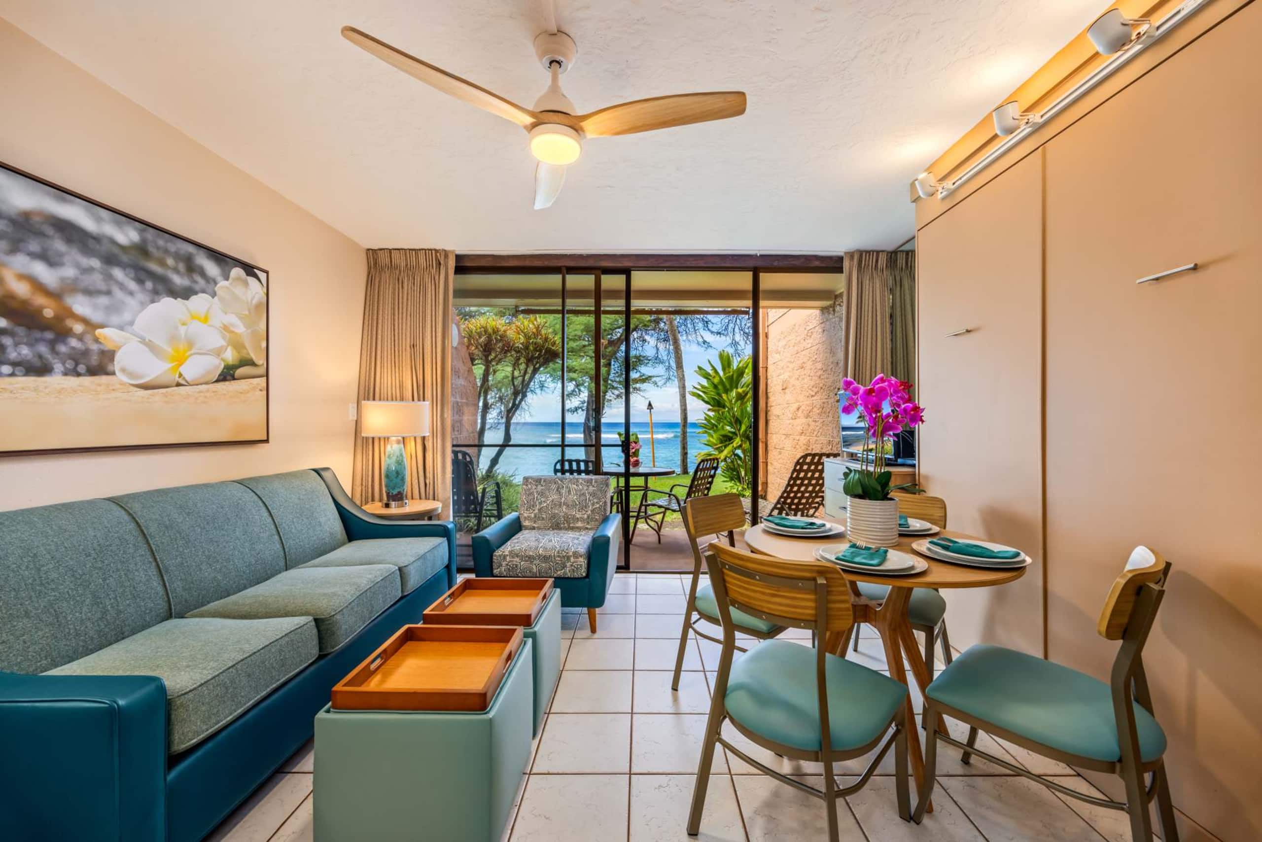 Condo in Lahaina · ★4.9 · 1 bedroom · 2 beds · 1 shared bath - Image 5