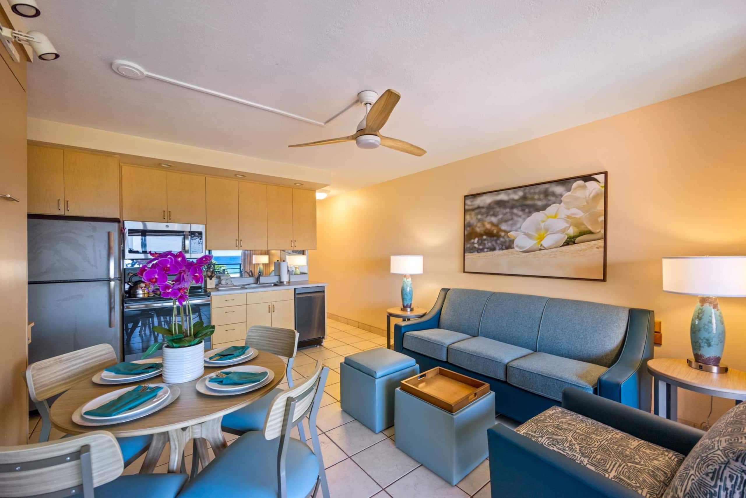 Condo in Lahaina · ★4.92 · 1 bedroom · 2 beds · 1 shared bath - Image 7
