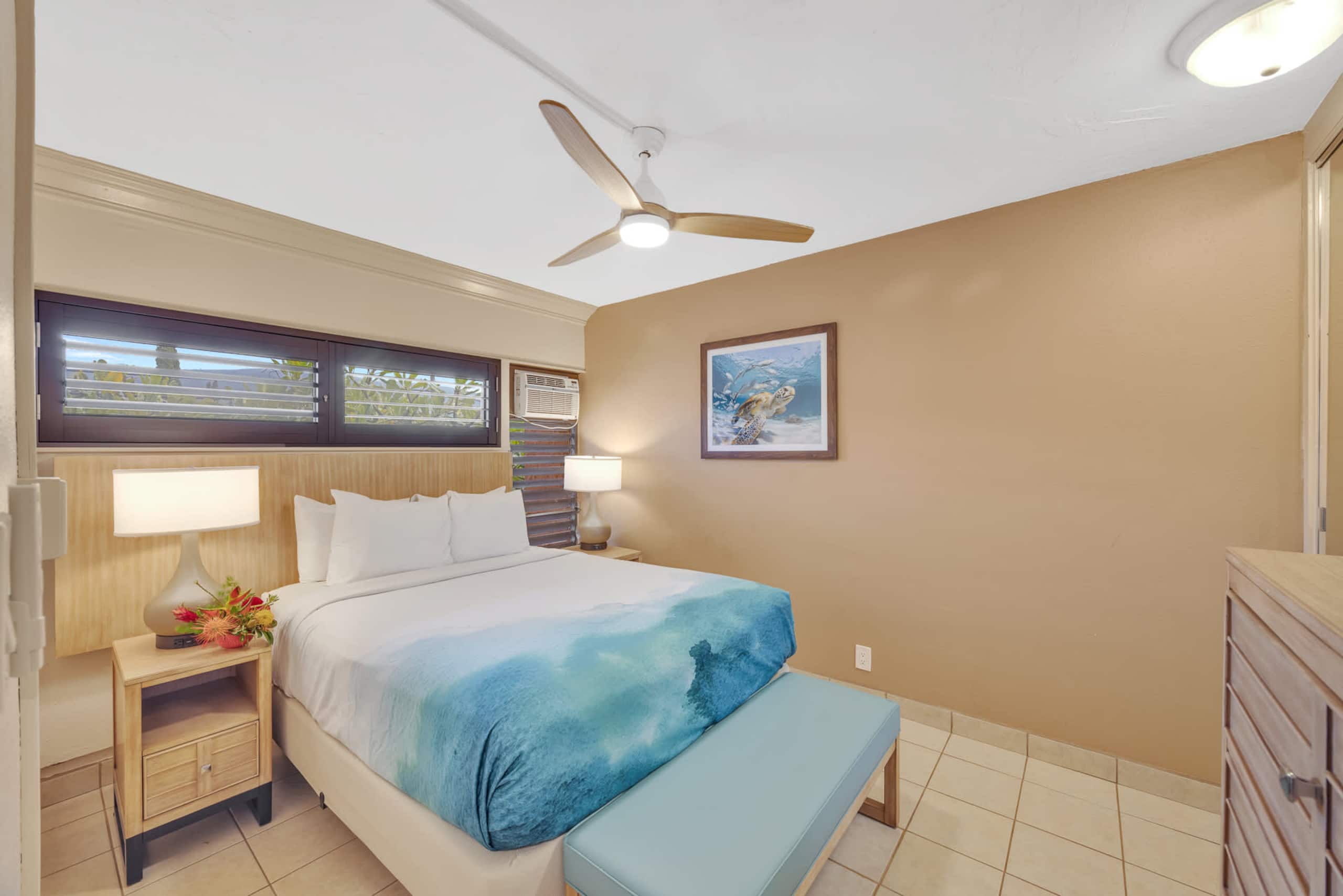Condo in Lahaina · ★4.91 · 1 bedroom · 2 beds · 1 shared bath - Image 10