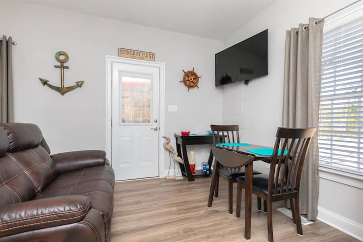 Luxury Studio Guesthouse, Walk To Museum, Boat Par - Deltaville, VA