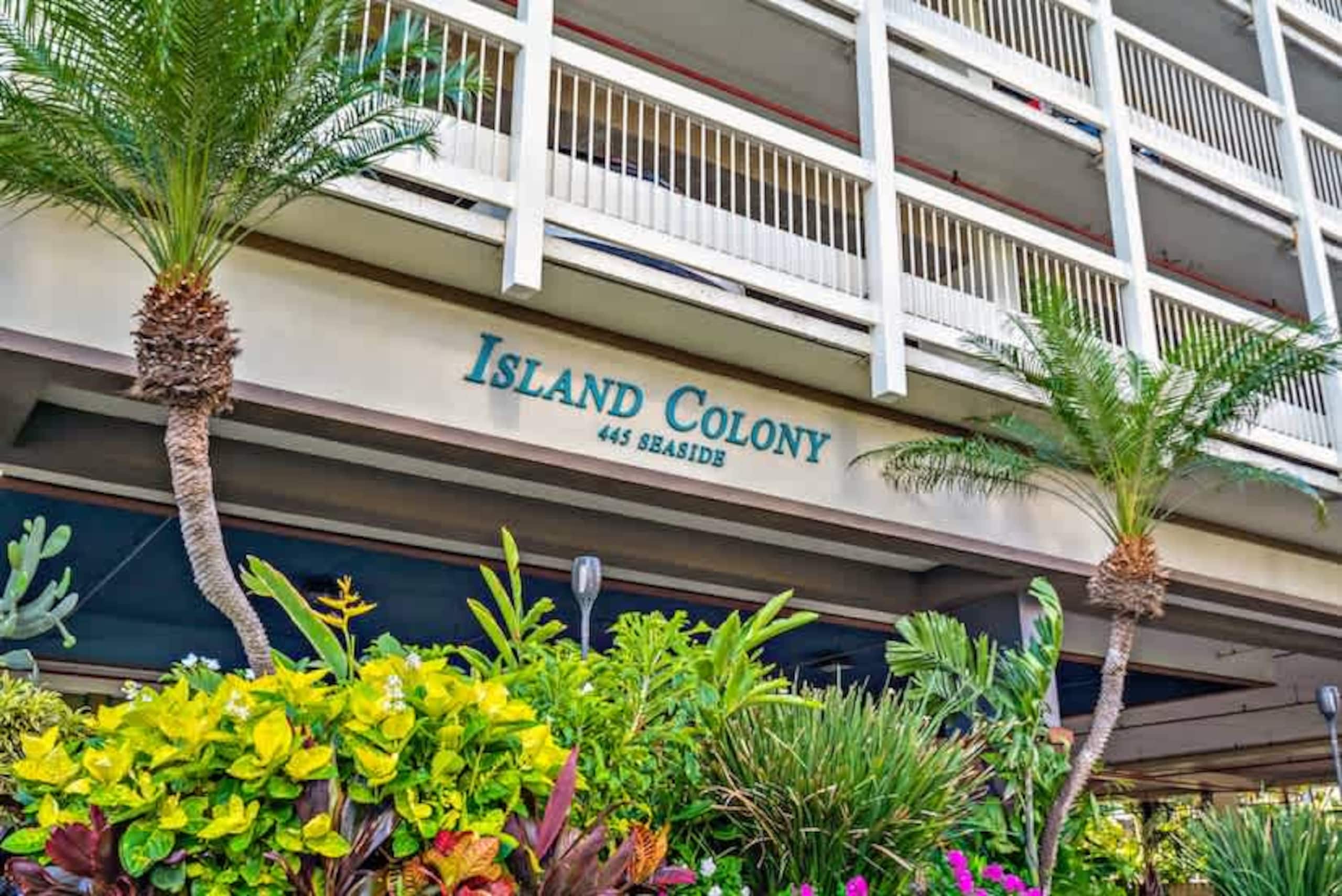 Condo in Honolulu · ★4.91 · 1 bedroom · 3 beds · 1 private bath - Image 30