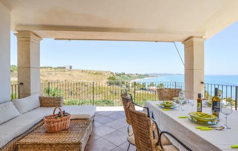 Stunning home in Ciotta with WiFi