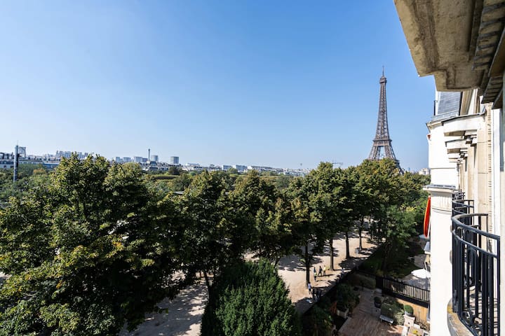 Pied A Terre managed Airbnb listing 2