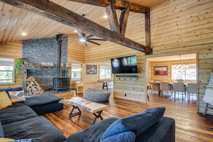 Fire Pit + Sauna: Inviting Utah Cabin - Utah