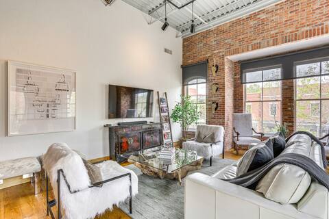 Near Trail: Dtwn Eagle Ranch Condo w/ Balcony