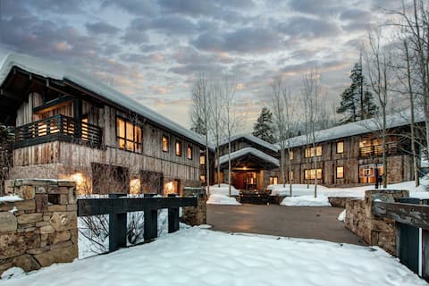 Abode on the Big Trail | Access to Ski Runs