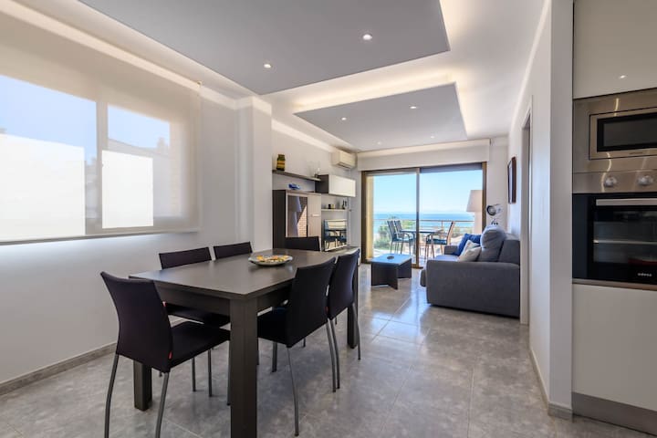 Davant Mar- Seaview, pool-garden-parking