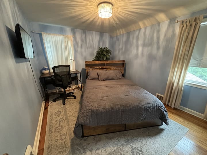 La tercera cama está llena