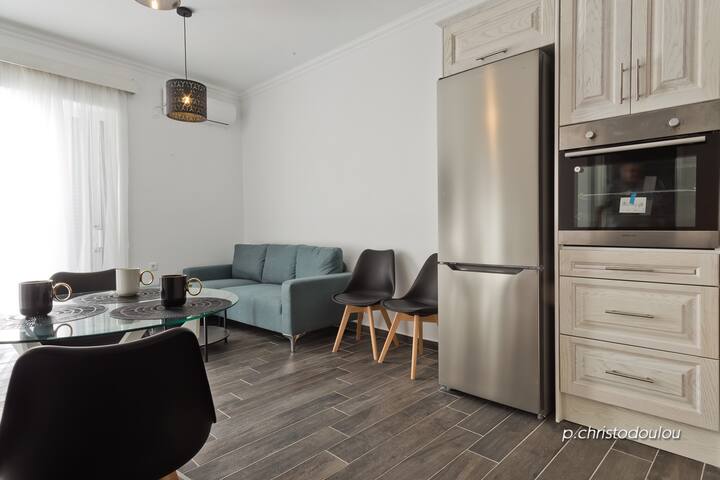 Helios Apartment 2 gallery image 4